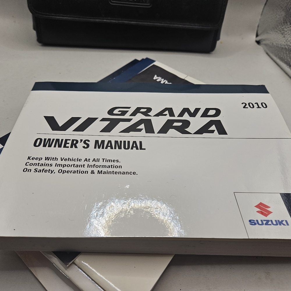2010 Suzuki Grand Vitara Owners Manual User Guide Warranty Info Rights With Case